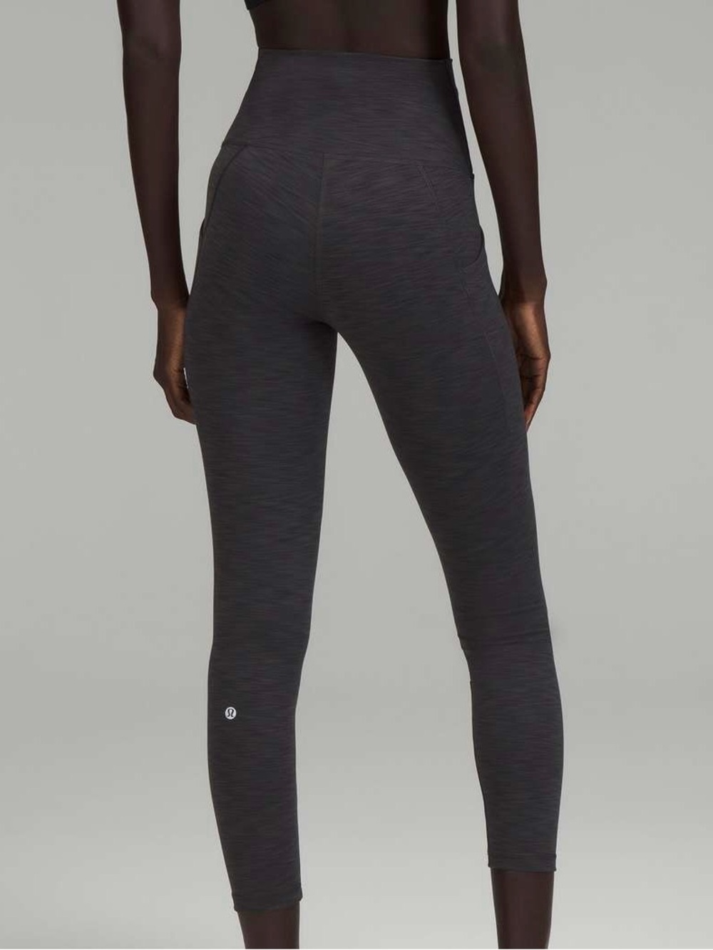 Lululemon Wunder Train High-Rise
Tight Pockets 25"
Heathered Graphite Grey 0 - Picture 3 of 14